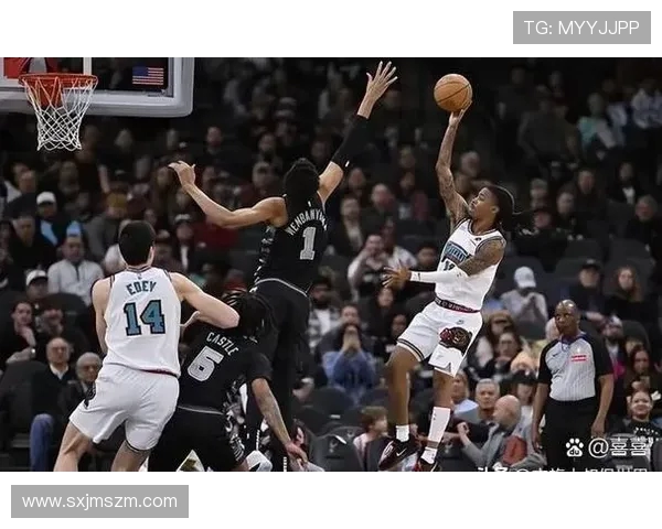 2007年NBA季后赛经典对决太阳与马刺的激烈较量回顾