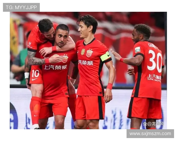 比利亚斯主场迎战巴伦西亚双方争夺关键三分的激烈对决