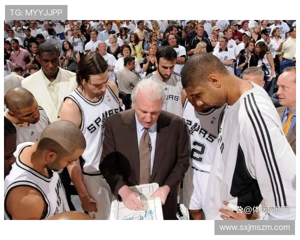 波波维奇续约三年再战NBA74岁传奇教练携手文班续写辉煌 波波维奇续约三年再战NBA74岁传奇教练携手文班续写辉煌